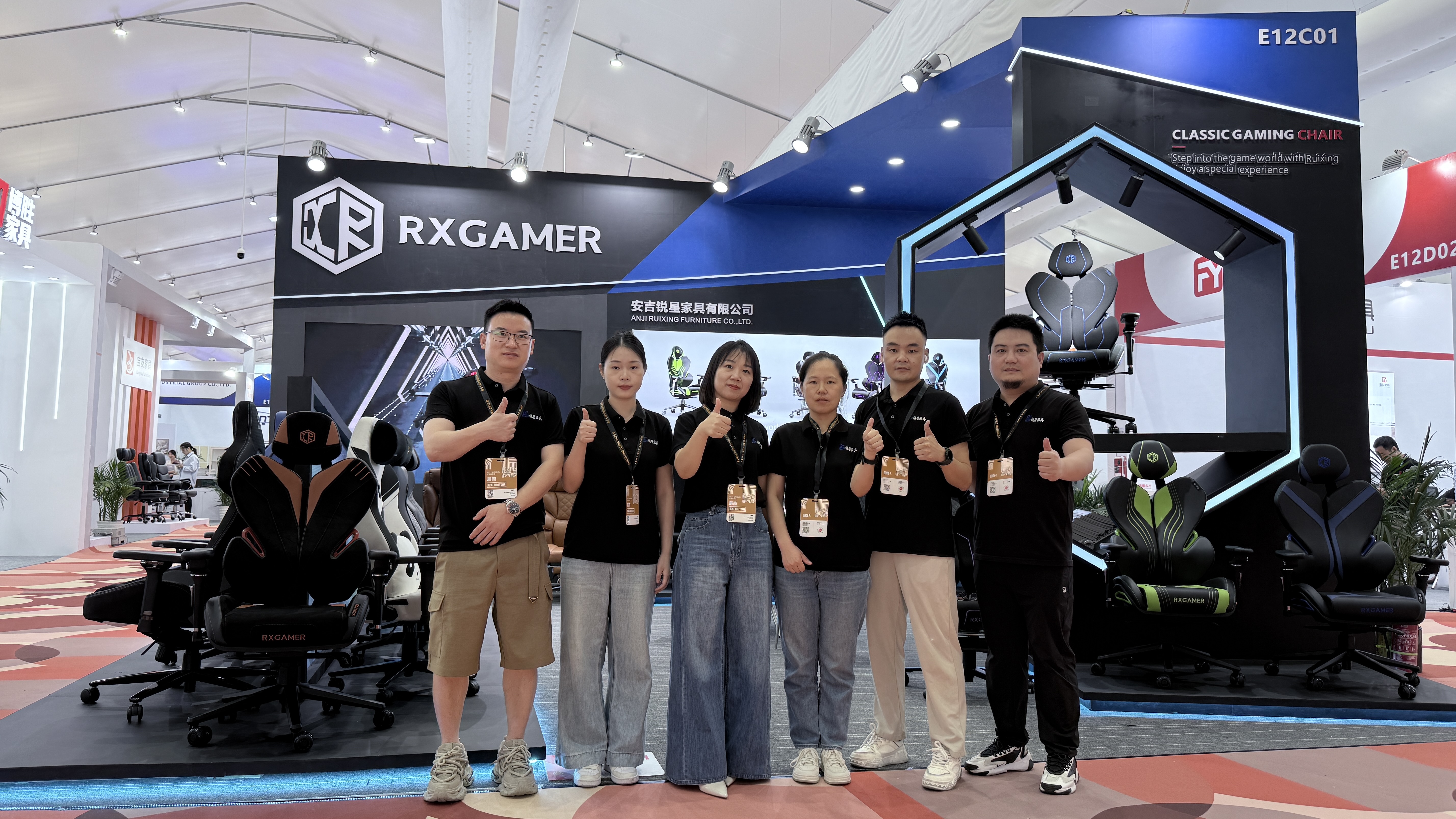 Anji RuiXing Furniture presenterar framgångsrikt på den 30:e China International Furniture Fair